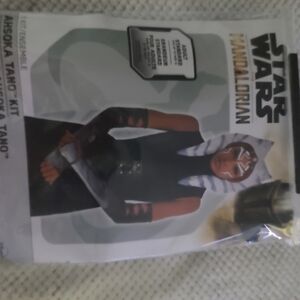 Star Wars Ahsoka Tano Kit sleeves Headpiece Adult Standard New